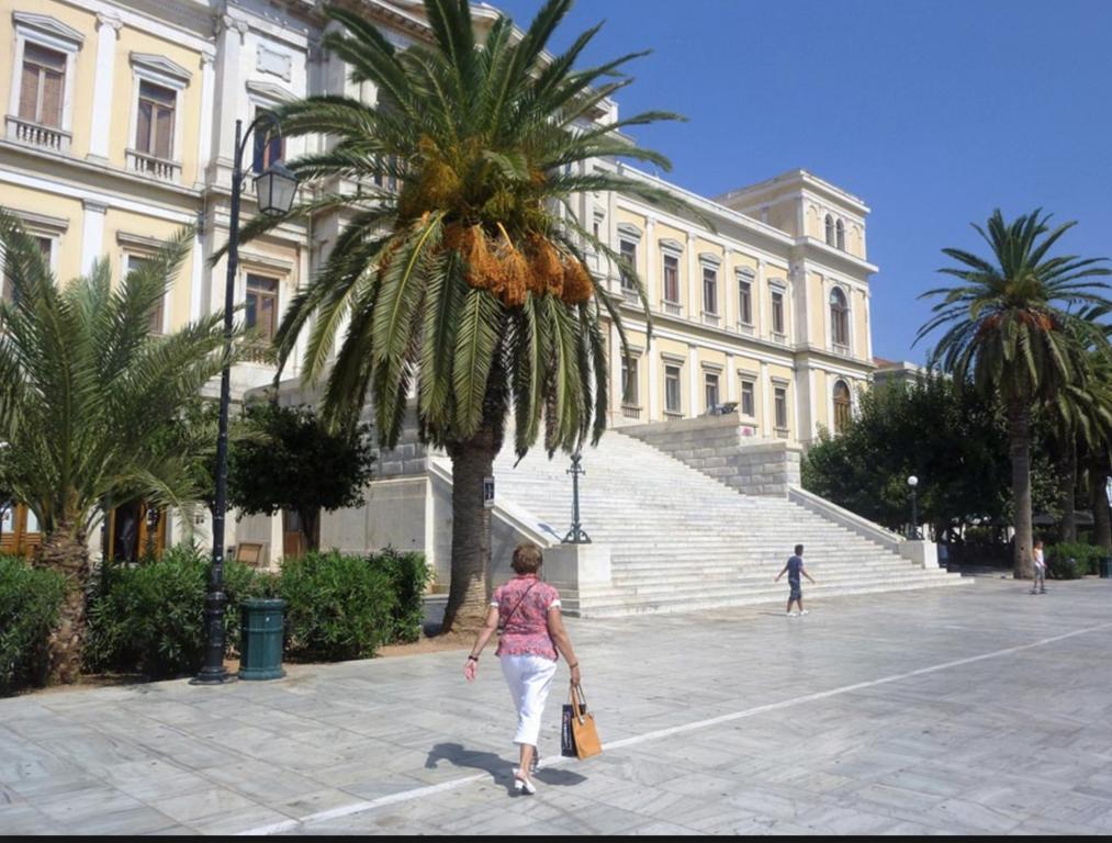 Ermoupoli, Syros Mary's Apartment Exterior foto